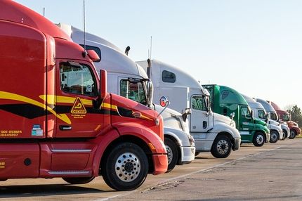 I Write For the Trucking Industry